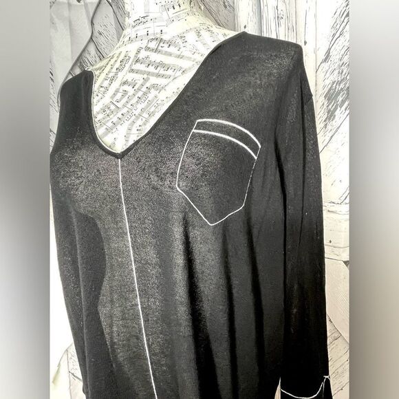 Kerisma Lightweight Semi-Sheer V-Neck Sweater Black w/White Trim M/L - Picture 3 of 7